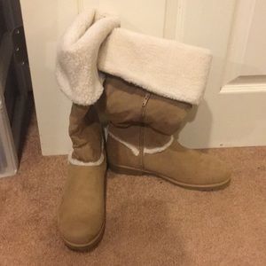 Airwalk Sherpa lined winter boot- size 12